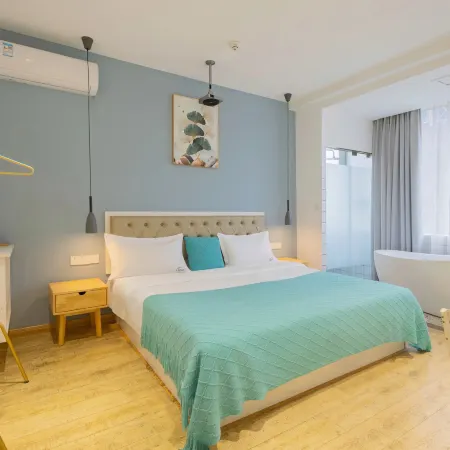 Ru Ruo Flower House Themed Homestay (Yongjia Tiandi Branch, Fuzhou University, Minhou)