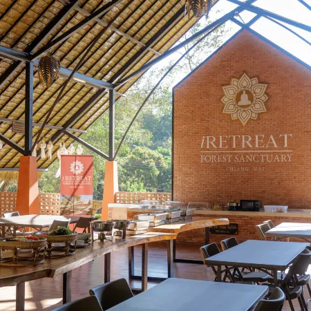 iRETREAT Jungle Bliss, Pa Pae