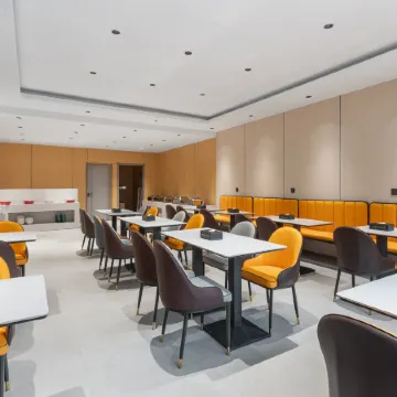 Tuke Qingju Hotel (Chifeng Linxi No.1 Middle School Branch)