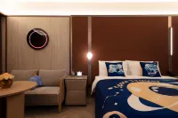 武漢東湖岳家嘴地鐵站桔子水晶飯店