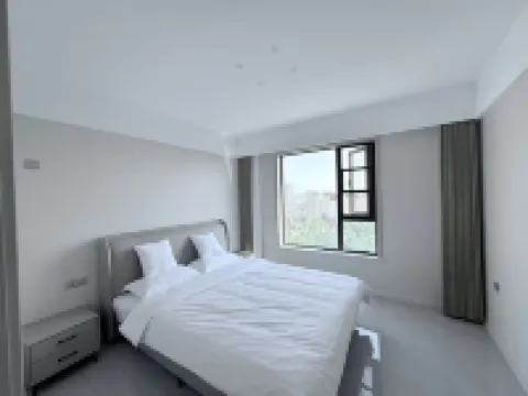Qiqi Homestay Hotels in Luoning County