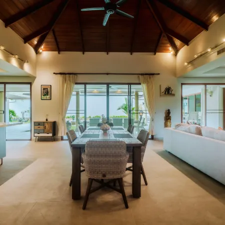 Luxury 4Br Villa 5 Private Pool & Jacuzzi