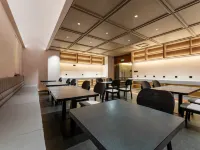 英倫世豪飯店（建設北路店） 尖草坪附近的飯店