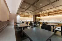 Yinglun Shihao Hotel (Jianshe North Road)