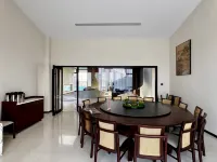 Shaojian · Yanpodu | Sheye · Hot Spring Private Bath Boutique Stay (Huoqiu) - parking