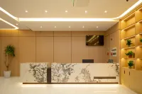 RambleJoy Hotel