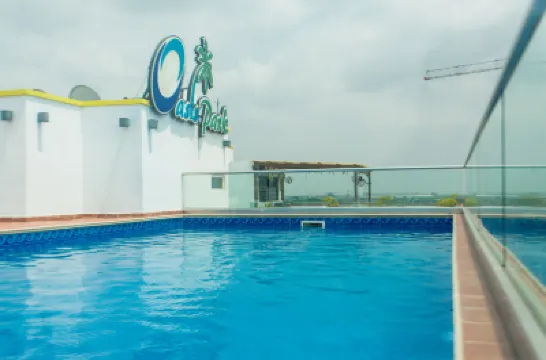 Accra Luxury Apartments at Oasis Park Hotel di 