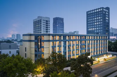 Hangzhou Huaxing Road Atour S Hotel (Huanglong Sports Centre) Hotels in Huanglong Sports Centre