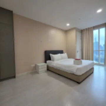 Binjai 8 Premium Soho by Begonia