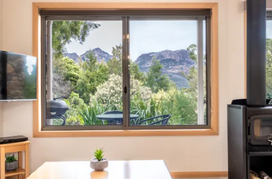 Freycinet Stone Studio 6