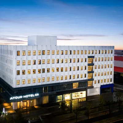 Atour Hotel Shengtai West Road, Nanjing South Railway Station Hotels near Baijiahu Museum
