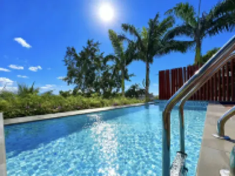 Naxiangshan Rainforest Resort Hotel (Baoting Yanoda Store) Hotels in Baoting Li and Miao Autonomous County