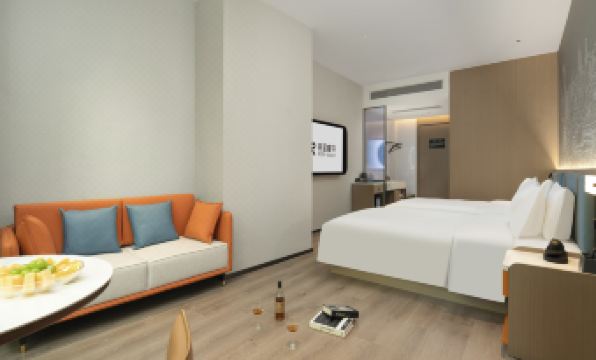 REZEN SELECT (Guangzhou Beijing Road Pedestrian Street Agricultural College Metro Station Store)