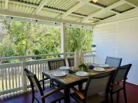 Elegant 5Br Queenslander- Walk to CBD & South Bank Hotels in 