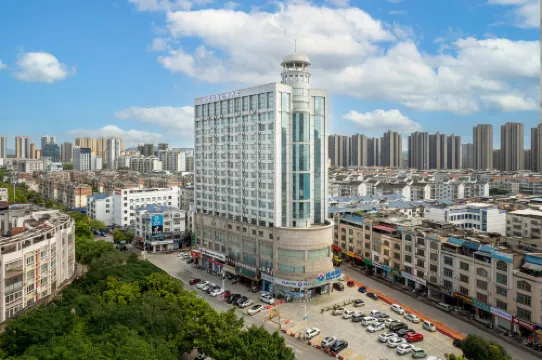 Rolls Qingyue Hotel (Liuzhou Luzhai County Government)