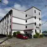 Spacious family-friendly apartment with Balcony! - Homestays
