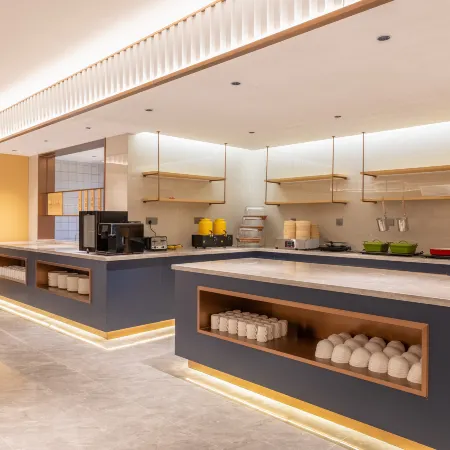 Elong Anyue Hotel (Pingdingshan Baofeng West Shangnong Expo Garden Branch)