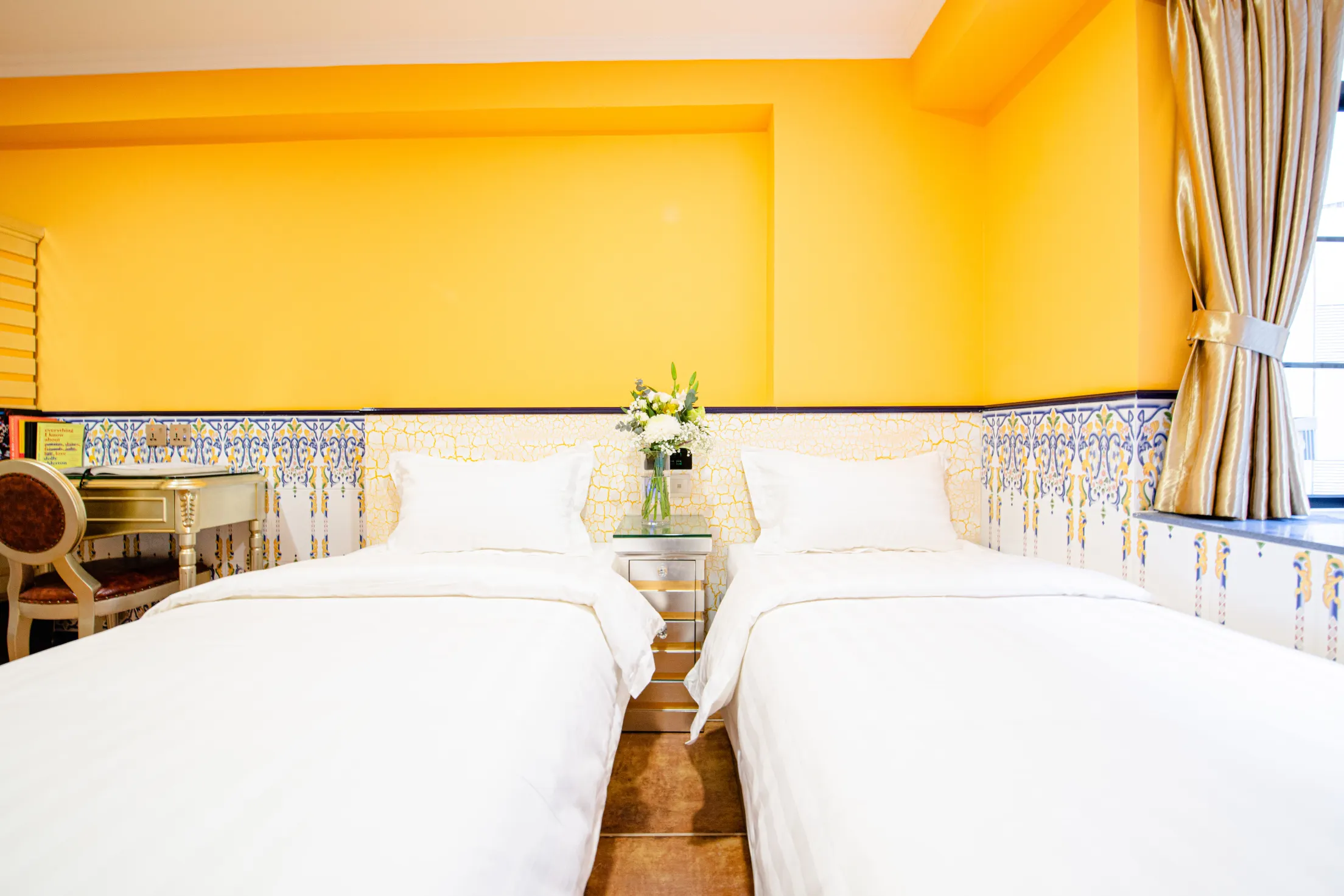 PENSÃO FAMÍLIA (RUA DAS ESTALAGENS) Kamar Photos