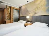Luyi Qiqi L Hotel Hotels in Luyi