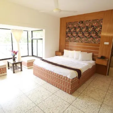 Nagar Valley Hotel