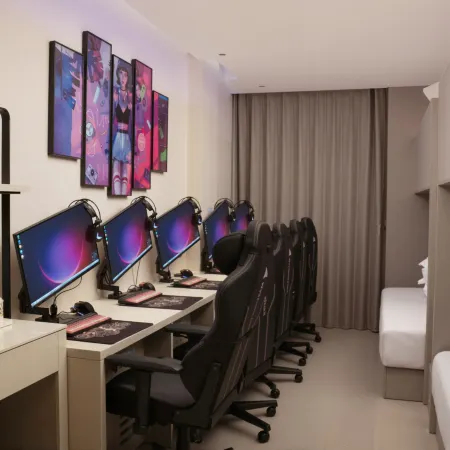 Galaxy E-sports Hotel Отели рядом с Аэропорт Чжанцзякоу