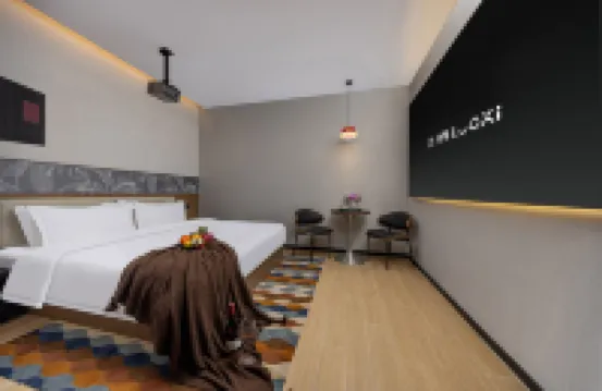 洛棲酒店（情侶路海濱泳場店） 鄰近珠海情侶路海濱浴場的酒店