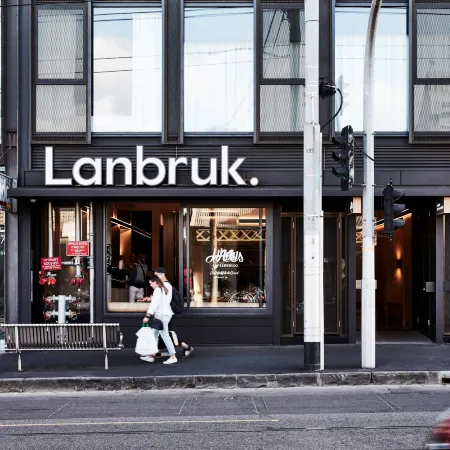 Urban Rest Lanbruk Hotel Отели рядом с достопримечательностью «Прямоугольный стадион»