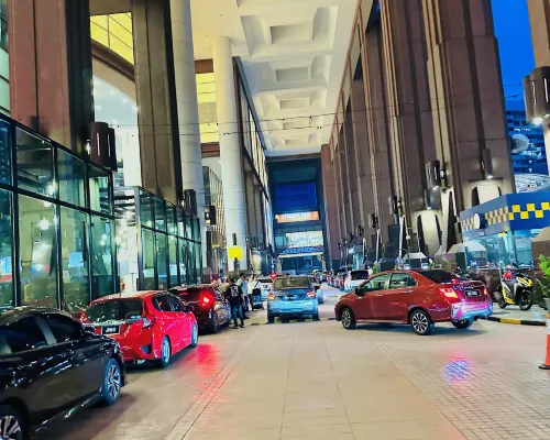 KL Bintang Suites @ Times Square Exterior Photos