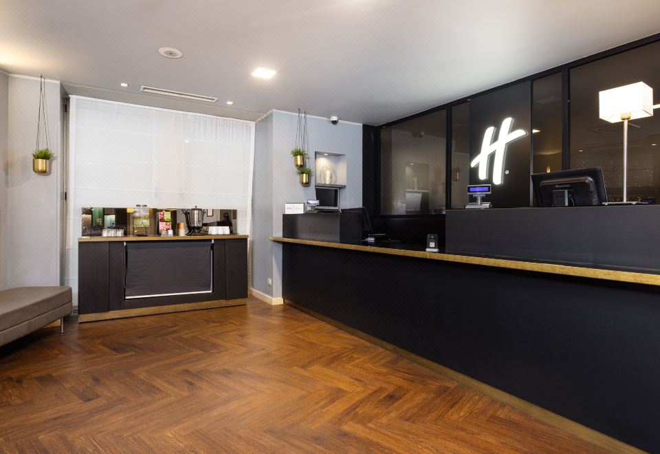 홀리데이 인 밀란 가리발디 스테이션