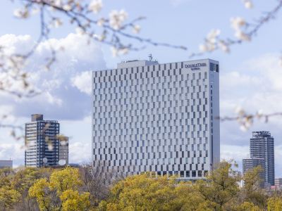 DoubleTree by Hilton Osaka Castle