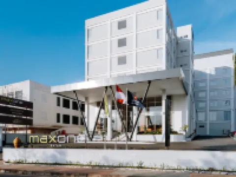 MAXONE Batam Hotels in Batam