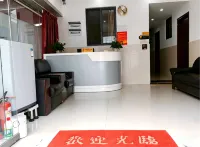 武漢鑫眾陽旅店（海天汽配城店）