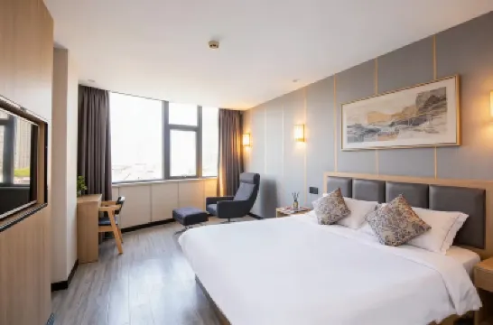Qingmu Select Hotel (Second Affiliated Hospital of Nanjing Yangtze River Bridge) Hotel in zona Torre Yuejiang