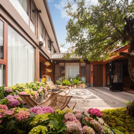 Sanzhai Yisheng · Stream Rizhao Jinshan Collection Snow Mountain View Homestay