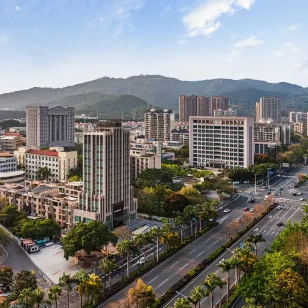 Rusenbao  Select  Hotel（Xiamen Haicang District Government Branch)） Отели рядом с достопримечательностью «Мост Хай Кан»
