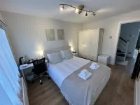 3-Bed House 5 Min to Legoland & Windsor Castle