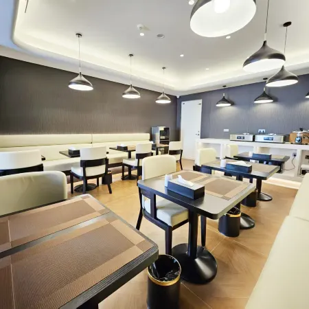 Sijihuanting Future Hotel