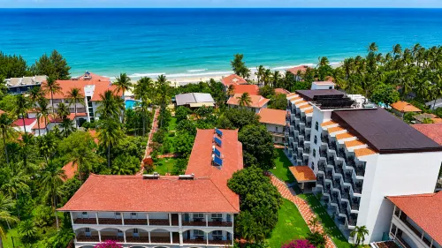 Le Aqua Resort & Spa Phan Thiet - Swiss Village Resort & Spa