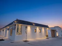 Moye Shanhe Elegant Residence (Jinghe Jinshashan Pedestrian Street) Hotels in Jinghe