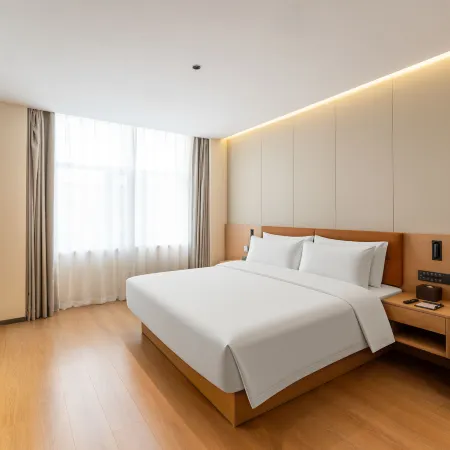 MEHOOD LESTIE Hotel (Haixi Delingha Central Plaza)