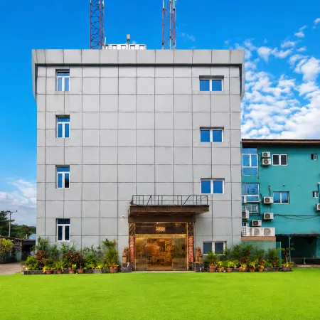 Junhao Luxury Hotel