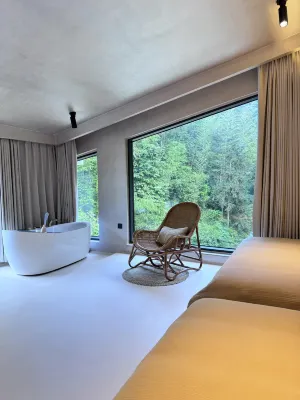 Linshanqi Homestay (Mount Fanjing Scenic Area East Gate) - 3 ดาว