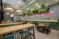 Dalian Xinghai Square Tide Ocean Hotel(Convention Center Metro Station) - sarapan