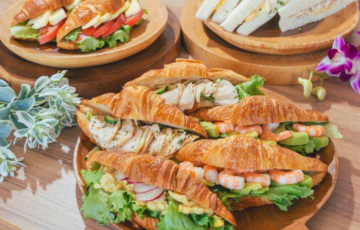 The Breakfast Hotel Marche Ishigaki Island