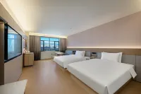 Quanjie Hotel (Borohot Sayram Lake Scenic Area Branch) - Mountain view