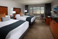 The Paramount Hotel Portland - Balcony