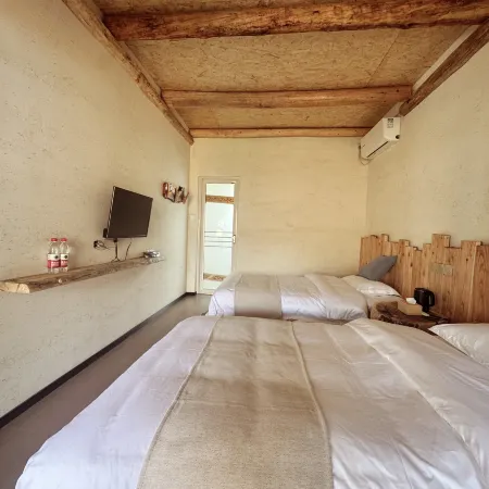 Yifangting (Huangbaiyuan Pristine Scenic Area) Hotels in Taibai County