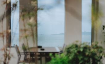 Weihai Longyue International Hotel