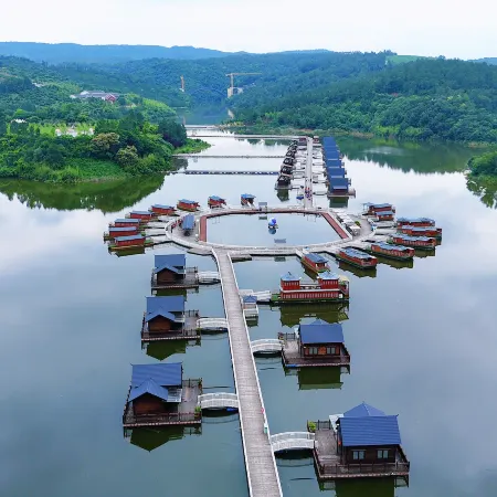 Guanju Hepan Scenic Area Hotel