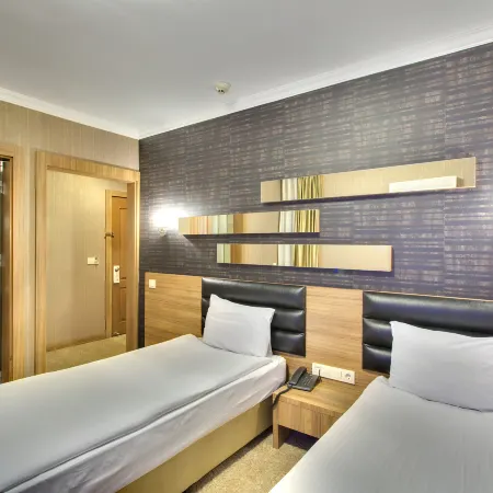 hotel antroyal